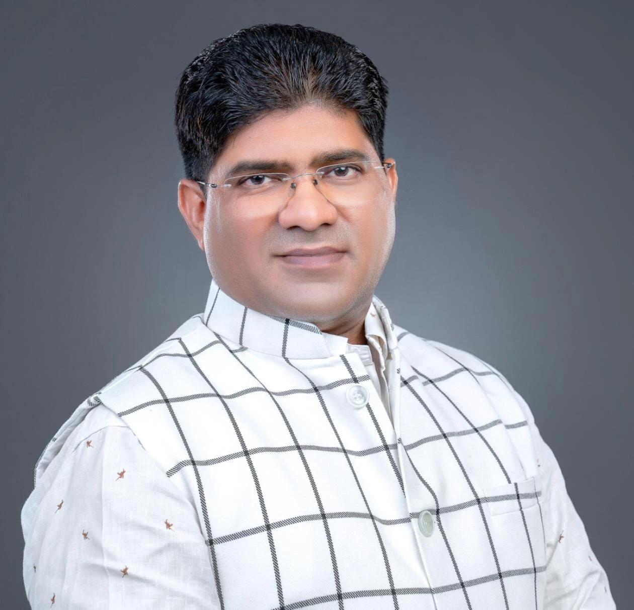 जिलाध्यक्ष राकेश ठाकुर ने घटना को लोकतंत्र की हत्या बताया, आरोपियों की गिरफ्तारी की मांग की