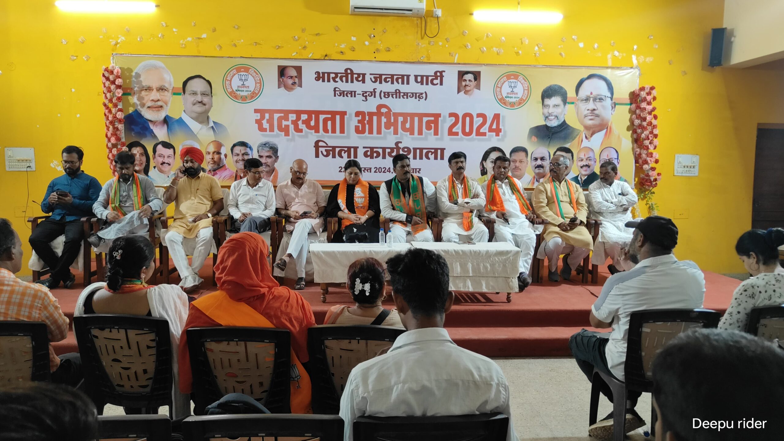 सेवा पखवाड़ा का उद्देश्य राजनीति नहीं, जन सेवा है: फैसल सिद्दीकी