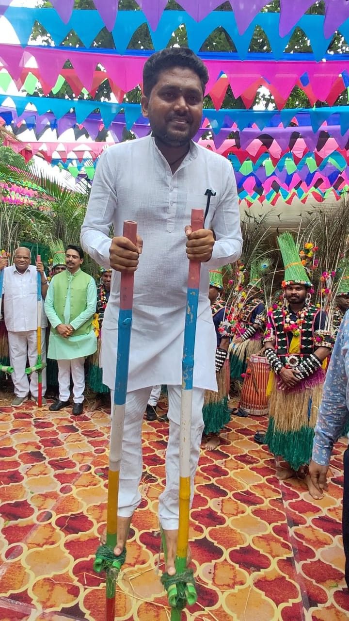 CM हाउस में हरेली तिहार की धूम, छत्तीसगढ़ी संस्कृति और परंपराओं की दिखी मनमोहक झलक, किसान नेता अशवंत तुषार साहू हुए शामिल
